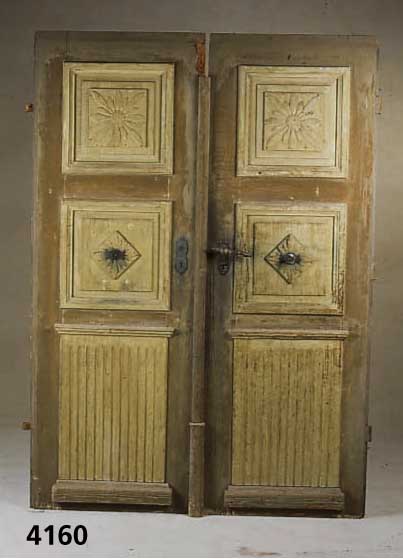 TÜr, deutsch, um 1790/1820, wohl Pfalz, 2 FlÜgel, Kiefer massiv, auf Rahmen gearbeitet, Inlets 3-fach getreppt, Umlaufleiste doppelt getreppt, ...
