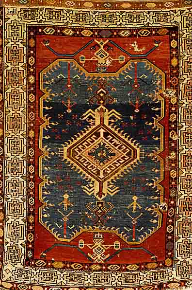 Shirwan, Kaukasus, um 1900, Wolle auf Wolle, ca. 133 x 102 cm, SchÄtzwert: 600.- EURO, Ehz 5, mehrere kl.lÖcher