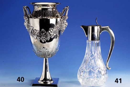 Prunkpokal, Edition Christoph Wiedmann, 1990, limitierte Auflage 40/100, 925er Silber, reine Handarbeit, klassizistisch mit umlau- fendem ...