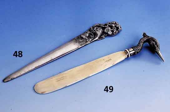 BriefÖffner, Faberge um 1910, 84er Silber, Moskau, fein grav., Arbeitsteil Elfenbein besch., BekrÖnung in Form eines Reihers (?), sammelw., ...