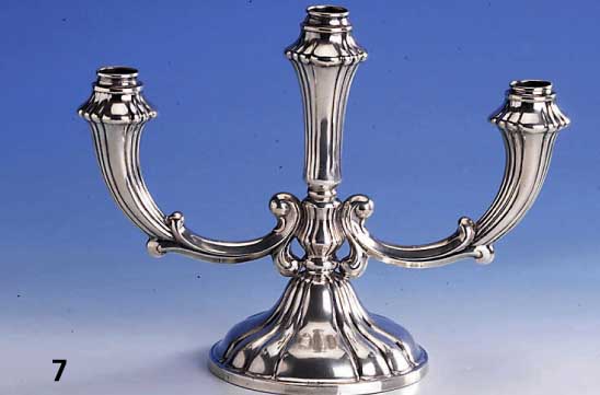 Kerzenleuchter mit 3 Brennstellen, deutsch, 30er Jahre, 800er Silber, Barock- stil, gefÜllt, H ca. 22 cm, B ca. 30 cm, mit Hochzeitswidmung von ...