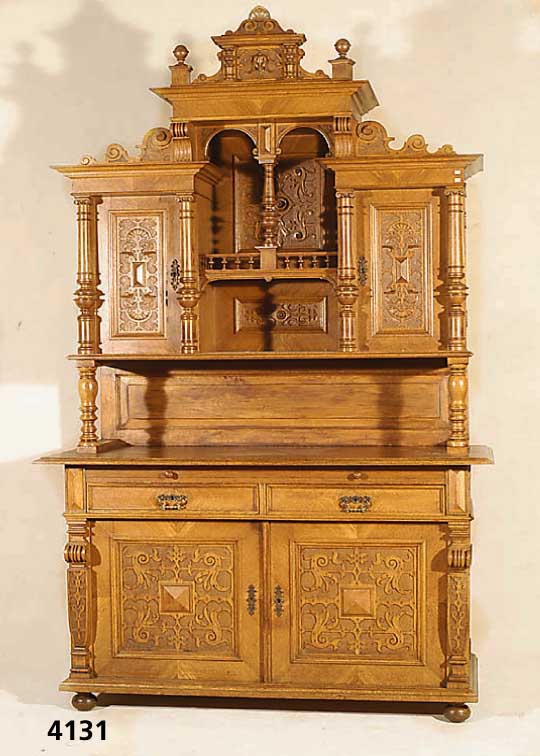 Vielzweckschrank, deutsch, um 1890/1900, Korpus Weichholz, Buche und Eiche, z.T. massiv , 3-fach gegliedert, freistehende bzw. 3/4- SÄulen, ...