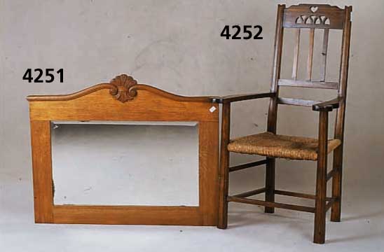 Stuhlsessel, Belgien, um 1870/80 Gestell Buche massiv, RÜcken versprosst, Durchbruch- arbeit in Arkaden und Herzform, sparsame Flachschnitzerei, ...