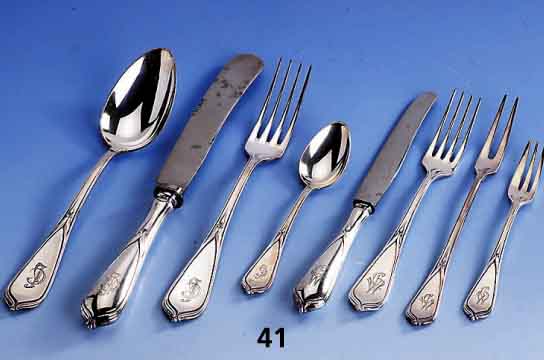 Besteck fÜr 12 Personen, 90er Auflage, deutsch um 1910, best. aus: 12 Messer, 12 Gabeln, 12 LÖffel, 12 FrÜhstÜcksgabeln, 12 FrÜhstÜcks- ...