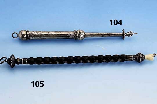 Thorazeiger, Rußland um 1895, 84er Silber, Meistermarke AS., unged., Glassteinbesatz, L. ca. 26 cm