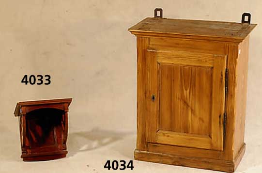 Wandkonsole, deutsch, um 1900, Jugendstil, Korpus Weichholz, Mahagoni massiv, Mahagoni- furnier, Wangen 3-fache Durchbrucharbeit, elegante leicht ...