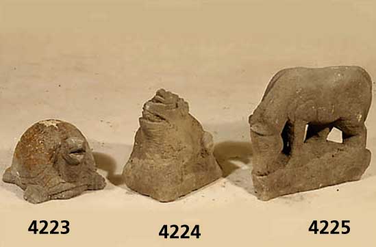 SchildkrÖte, wohl Sandstein, nach altem Vor- bild, sehr dekorativ, lebhafte Darstellung, ca. 21x27x35 cm