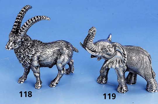 Silberfigur "Elefant", 925er Silber, vollplastische naturalistische Darstellung, H ca. 7.5 cm, L. ca. 9 cm, massive AusfÜhrung, ca. 400 ...