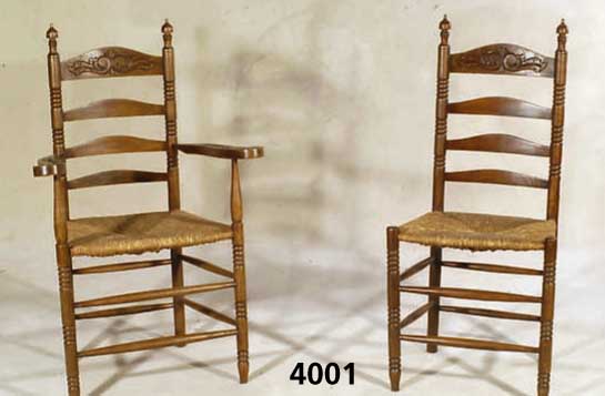 4 StÜhle, Belgien, um 1880/90, Eiche massiv, 2 StÜhle, 2 ArmlehnstÜhle, im Stil von 1780/ 90, Drechselarbeit, Unterteil doppelt ver- sprosst, ...