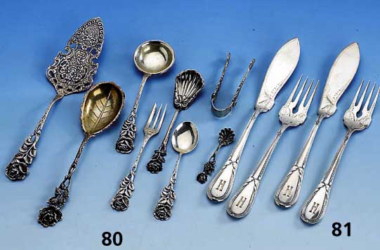 Fischbesteck fÜr 6 Personen, deutsch um 1900, 800er Silber, reiner Jugendstil, Bes.-Monogr. H., Meistermarke BSF, floral graviert, best. aus: 6 ...