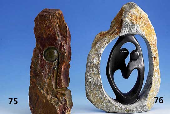 Skulptur aus Serpentingestein, aus einem StÜck gearbeitet, naturbelassen und poliert, dadurch schwarz-weiß-Effekt, Symbol der ...