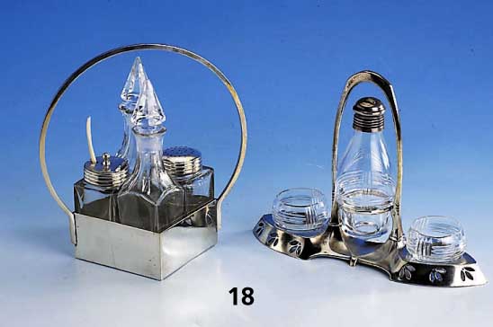 Konvolut 2 GewÜrzmenageren, WMF um 1902/06, Metall versilbert, 1 x Zuckerstreuer, Salz- und PfefferschÄlchen, GlÄser sek.; 1 x Essig, Öl, ...