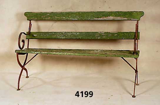 Gartenbank, deutsch, 30er Jahre, Wangen Schmiedeeisen, geschwungen, RÜcken und Sitz Weichholz massiv, ursprÜnglich grÜn gestrichen , Alters- und ...