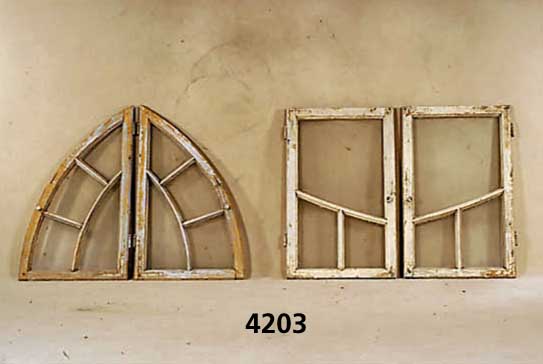 Fenster, deutsch, um 1900/05, Jugendstil, Weichholz von ausgesuchter QualitÄt, Verglast, Ölfarbe z.T. abgeblÄttert, selten im Angebot, sehr ...