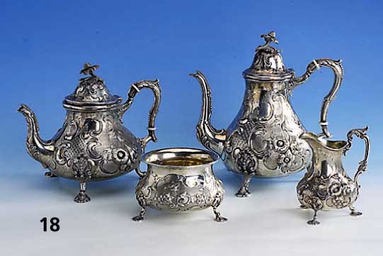 4-teil. Kaffee- und Teeservice, deutsch Wilkens Bremen dat. 12.Juni 1864, 13-lÖtig, Rokokostil, reicher Blumendekor, Treibarbeit, fein punziert, ...