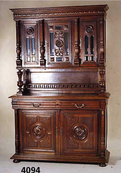 Vielzweckschrank, Belgien, um 1890/1900, Korpus Weichholz, Eiche massiv, Front vielfach unterteilt, freistehende SÄulen, bzw. 3/4- SÄulen, ...
