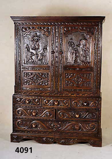 Vielzweckschrank, England, um 1900, nach chinesischem Vorbild, Eiche, auf Rahmen gear- beitet, Front Flachschnitzerei aus dem Voll- holz, ...