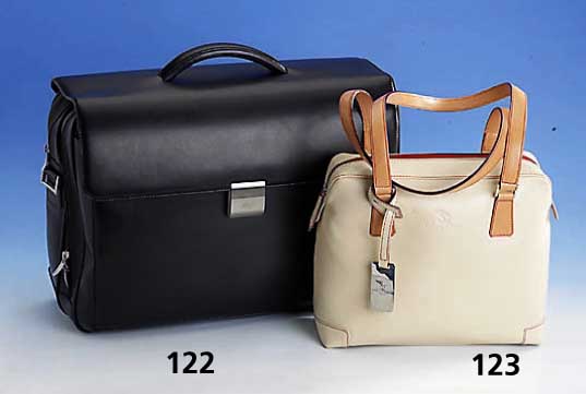 HUGO BOSS Lap- Top- Aktentasche, Modell Belfast, schwarzes Softspin, Zahlenschloß, mehrfache Innenunterteilung, Trageriemen, neu- wertig, Orig. ...