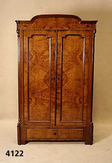 GrÜnderzeitschrank, deutsch, um 1890, Korpus Weichholz, Wurzelnußfurnier, vielfach ge- spiegelt, schÖnes plastisches strahlendes Furnierbild, ...