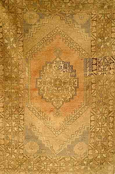 Anatol Teppich, TÜrkei, um 1920, Wolle auf Wolle, ca. 159 x 107 cm, SchÄtzwert: 750.- EURO, EHZ: 4