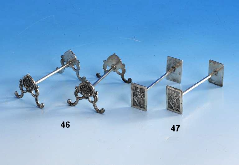 12 MesserbÄnkchen, Frankreich um 1910, Metall versilbert, L. ca. 8 cm