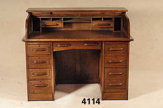 Rollschreibtisch, deutsch, um 1910, Jugend- stil, Korpus Weichholz, Hartholz, z.T. auf Rahmen gearbeitet, Trage- und Arbeitsteile Eiche massiv, ...