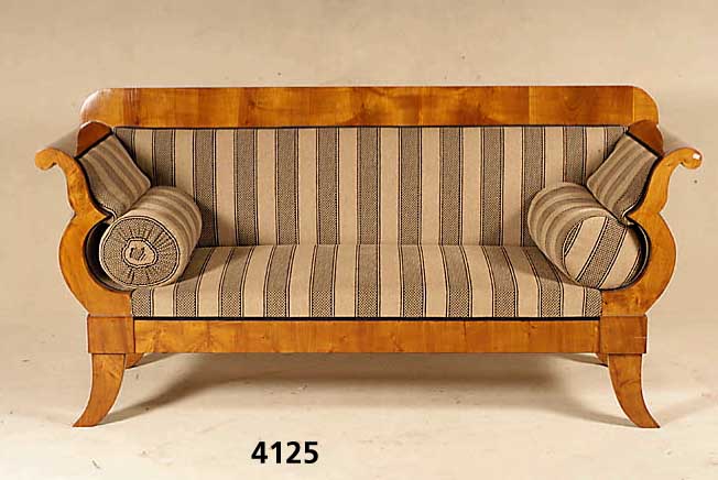 Sofa, im Biedermeierstil, Korpus Weichholz, Kirschbaum massiv, Kirschbaumfurnier, z.T. ge- spiegelt, nach dem Vorbild von 1830/40, wohn- fertig, ...