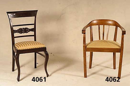 6 StÜhle, deutsch, um 1928/32, Eiche massiv, Barockstil mit starkem Einfluß der neuen Sachlichkeit (ArtDeco), 1 Steg mit abstrakt floraler ...