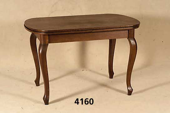 Tisch, deutsch um 1930, ausziehbar mit 2 Platten, Eiche, Platte teils furniert, geschwungene Beine, Gebrauchsspuren, ca, 80x120(216)x80 cm