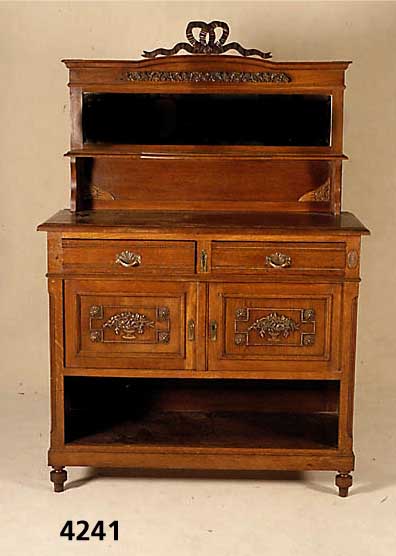 Buffet, Belgien um 1910-20, Eiche massiv, Eiche Furnier, mit Applikationen, Oberteil mit facettiertem Spiegel, Gebrauchsspuren, ca. 178x120x51 cm, ...