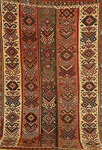 Kelim, Ost-Anatolien, um 1920, Wolle auf Wolle, ca. 229 x 145 cm, 2 bahnig, EHZ: 2-3 SchÄtzwert:1950 EURO.