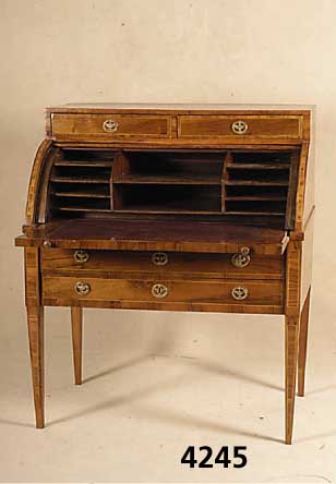 RollbÜro, deutsch, um 1790/1810, Korpus Weichholz, Nußbaumfurnier waagrecht verlaufend , 3-schÜbig, Ausziehmechanismus intakt, Innen- einrichtung ...