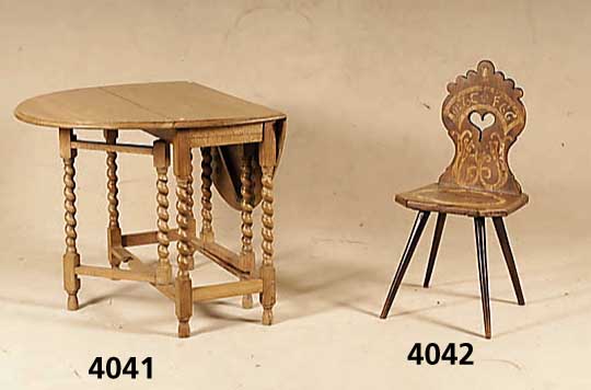 Stuhl, deutsch/Franken, 19. Jhd, Lehne Nuß- baum massiv, Beine Buche, Sitz Fichte, Datie- rung spÄter, bÄuerlich, teilrestauriert, Maße ca. ...