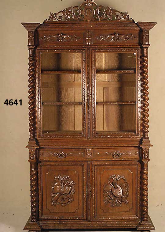 Aufsatzschrank, Belgien, um 1890/1900, Korpus Eiche massiv, Eichefurnier, Front mit gudronierten freistehenden SÄulen als Seiten- abschluß, ...