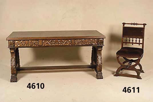 sogenanntes Bureau plat, flÄmisch, im floren- tinischen SpÄtrenaissancestil, Korpus Weich- holz/Hartholz, Eichefurnier, Wangen mit reicher ...