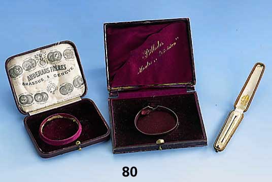 Großes Konvolut aus 22 Etuis, um 1900 oder frÜher, u.a. Taschenuhrenetuis, 1 x Audemars Freres, 1 x Billodes, Armbanduhren- etui, ...