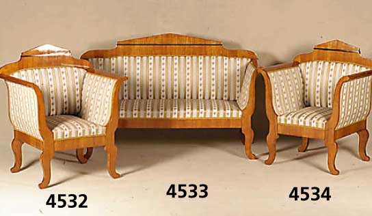 Sessel im Biedermeierstil, Kirschbaum massiv , Kirschbaumfurnier, nach altem Vorbild, Gie- bel, z.T. schwarz abgesetzt, klassische Form, schÖnes ...