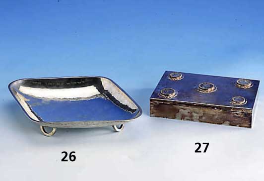 Zigarrendose mit MÜnzeinlagen, 835er Silber/Holzeinsatz mit 3 Unterteilungen, total ca. 765 g, ca. 4 x 20 x 14 cm