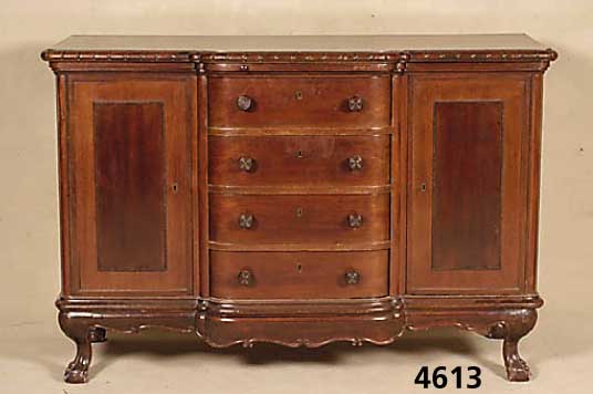 Sideboard, deutsch um 1910, StilmÖbel, sog. Chippendale-Stil, z.T. auf Rahmen gearbeitet, Weichholz/Hartholz, rotbraunes Mahagoniefur- nier, ...