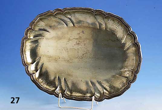 Tablett, deutsch 800er Silber, Handarbeit, Barockstil, ca. 875 g, reine Treibarbeit, ca. 40 x 30 cm