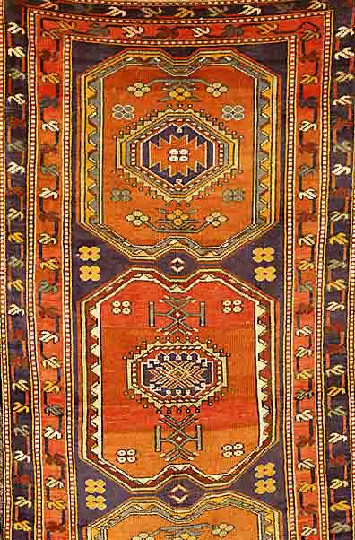 Karabagh, Rußland, um 1920, Wolle auf Wolle, ca. 220 x 105 cm, SchÄtzwert: 1700.- EURO, EHZ: 3-4