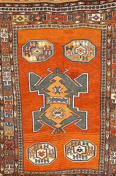 Azerbaijan, um 1930, Wolle auf Wolle, ca. 230 x 175 cm, SchÄtzwert: 1150.- EURO, EHZ: 3