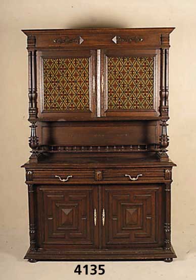Aufsatzschrank, Belgien/Niederlande, um 1890/ 1900, Korpus Weichholz/Hartholz, Eiche massiv, Eichefurnier, aufgesetzte Schnitzerei aus dem ...