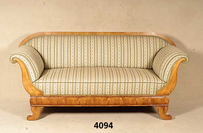 3-sitzer Couch, sÜddeutsch, SpÄtbiedermeier 1830/40, Korpus Weichholz, Obstholz und RÜsterfurnier, Polsterung mustergÜltig erneuert, Bezug ...