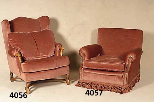 Barockstilsessel, nach Vorbild von 1880/90, in neuerer Zeit gebaut, mit altrosanem Dekostoff Überzogen, aufwendig gearbeitet, Nagelverzierungen, ...