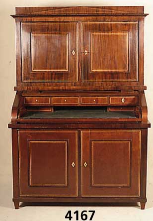 AufsatzrollsekretÄr, deutsch/wohl Berlin, um 1840, Korpus Weichholz/Hartholz, ausge- sucht, Mahagoni- bzw. Pyramidenmahagonifurnier , ...