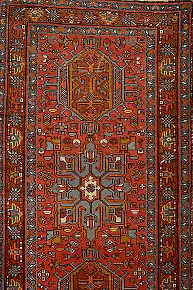 Lambaran Alt, Persien, ca. 70 Jahre, Wolle auf Baumwolle, ca. 400 x 100 cm, SchÄtzwert: 1100.- EURO, 3-4
