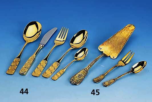 Besteck fÜr 12 Personen 24 kt hartverg., best. aus: 12 MenÜmesser, 12 MenÜgabeln, 12 MenÜlÖffel, 12 KaffeelÖffel, 12 Kuchengabeln, ...