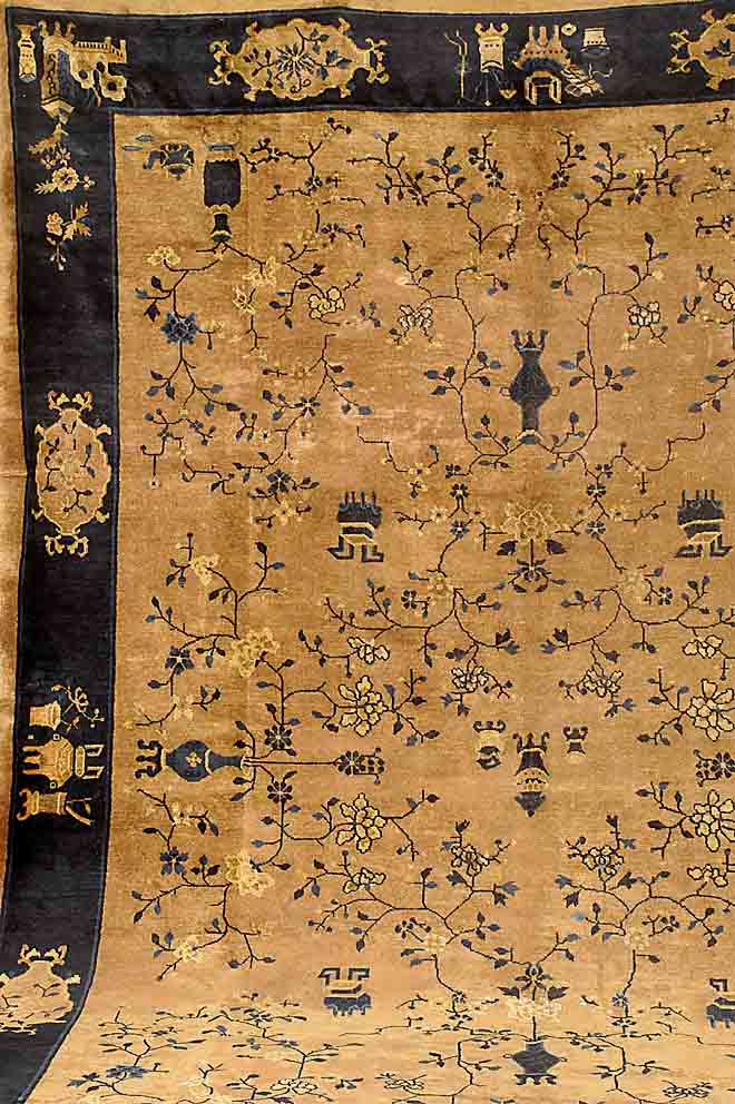 Peking, China, um 1900, Wolle auf Baumwolle, ca. 431 x 308 cm, SchÄtzwert: 7500.- EURO, EHZ: 4-5