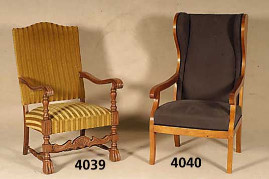 Armlehnsessel, deutsch, um 1960, Barockstil, Eiche massiv, alter Bezug aus der Zeit, reiche Drechselarbeit, verstrebt, Handlauf mit reicher ...